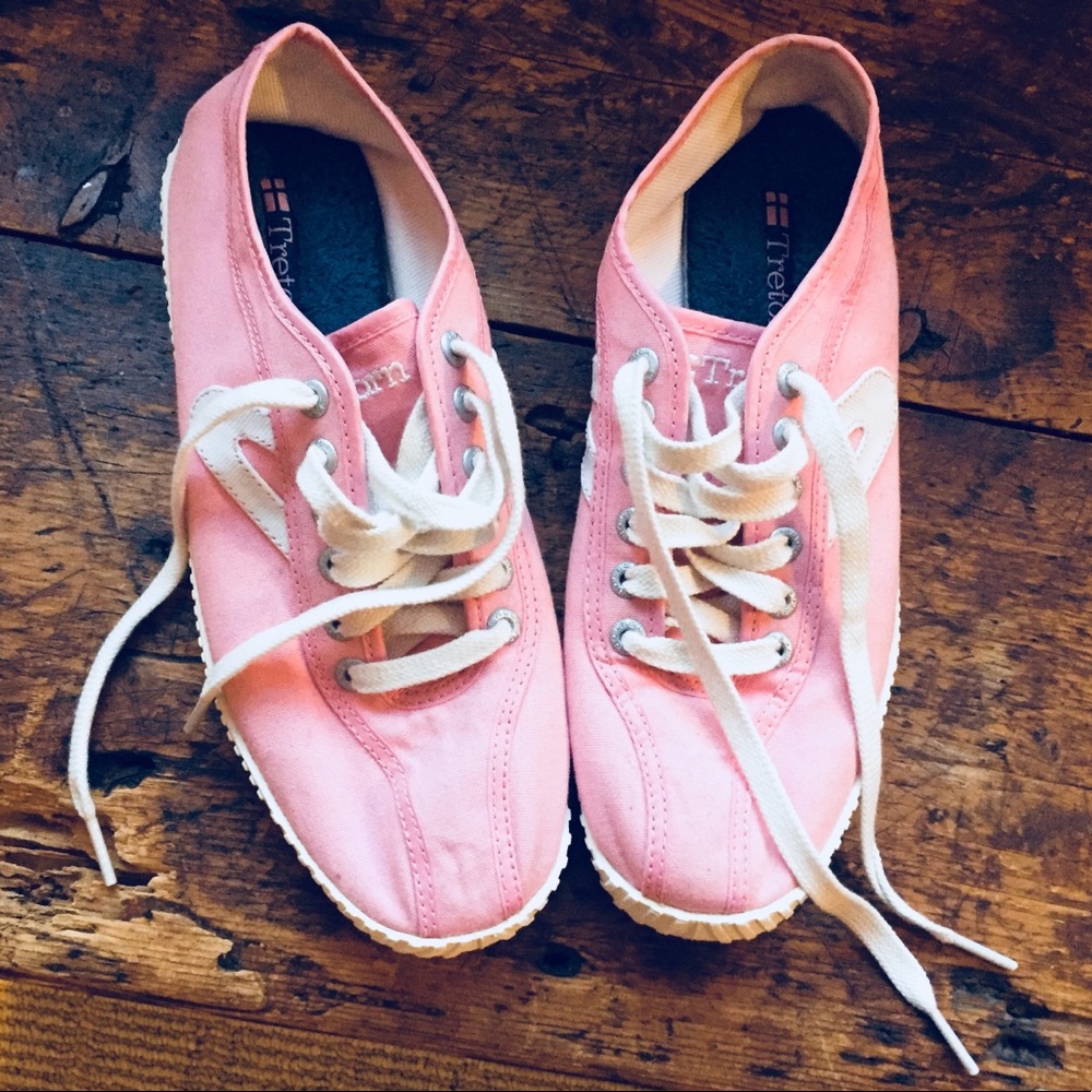 Never Worn Tretorn Pink Canvas Sneakers